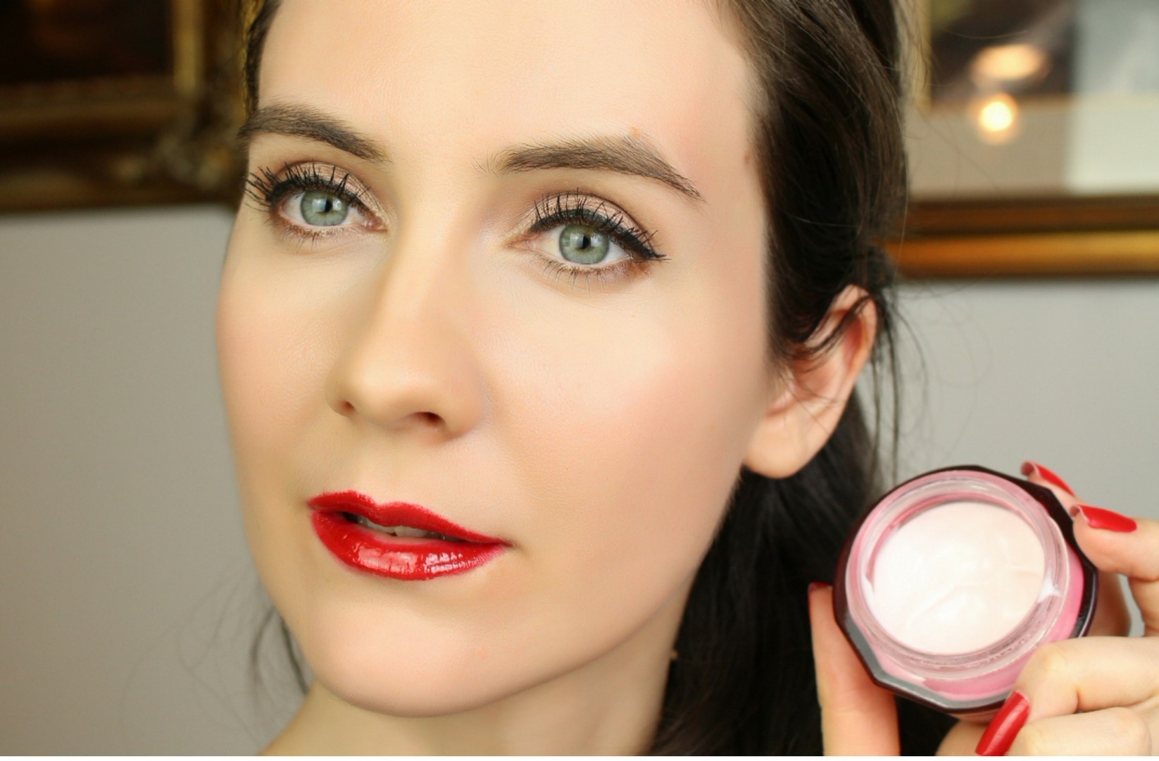How To Get Soft And Glowing Skin How To Get Soft And Glowing Skin