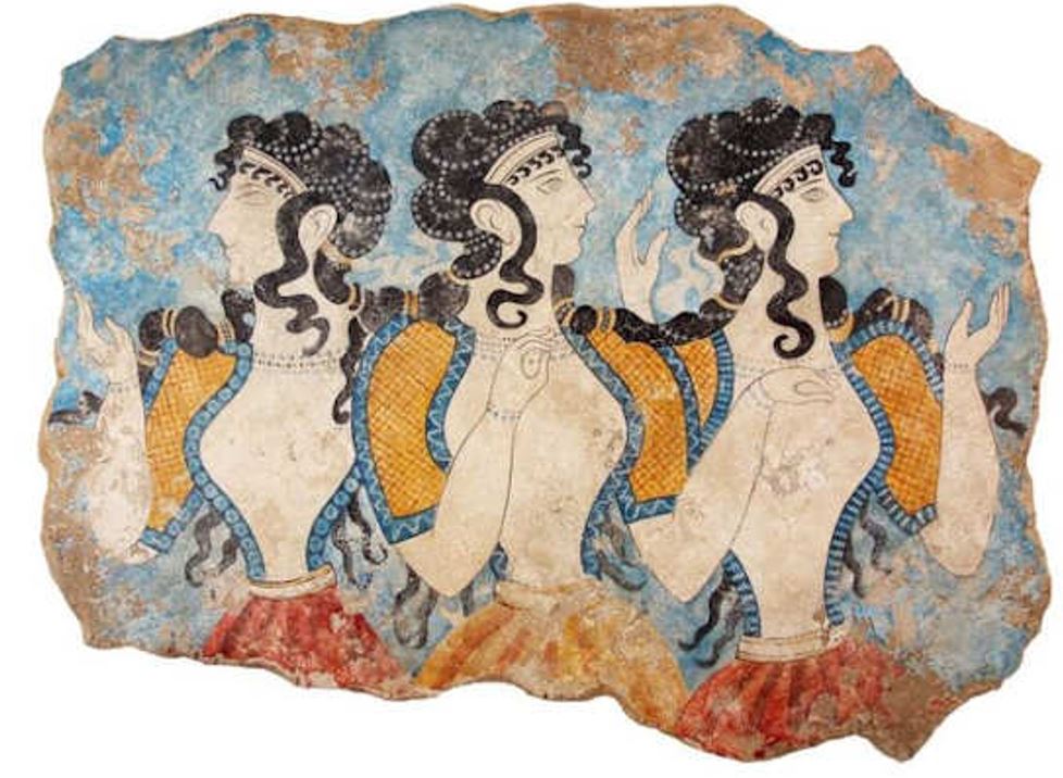 The three ladies in blue Crete
