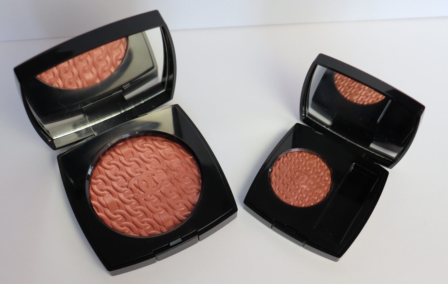 Chanel Ombre Première Longwear Powder Eyeshadow 928 CUIR BRUN